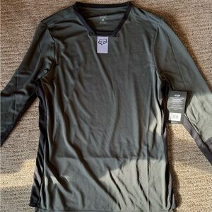 NWT Fox Racing Women’s Defend LS Jersey